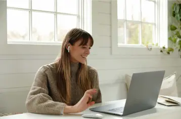 How HR Outsourcing for Remote Teams Helps Solve Problems